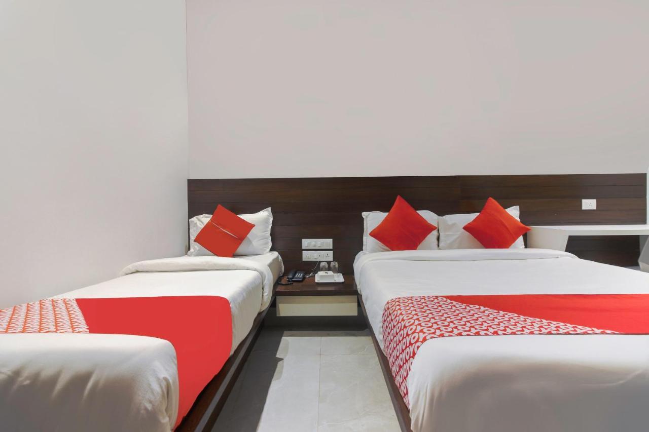 Hotel Flora Suites Mumbai Exterior foto