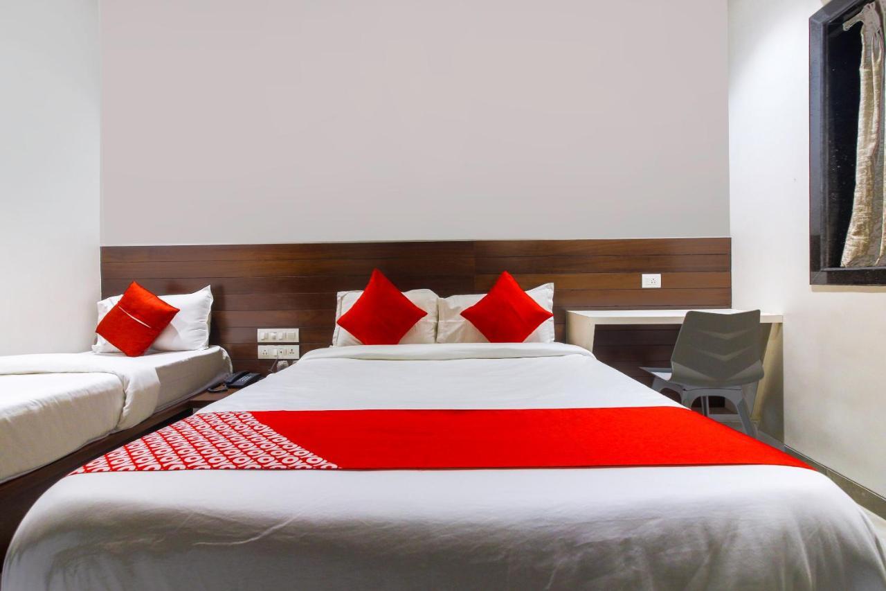 Hotel Flora Suites Mumbai Exterior foto